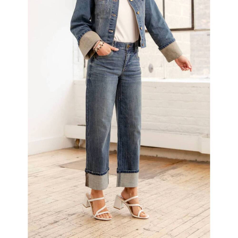 NEW MAC & ME high rise wide leg cropped jeans with fixed cuff in medium wash blu